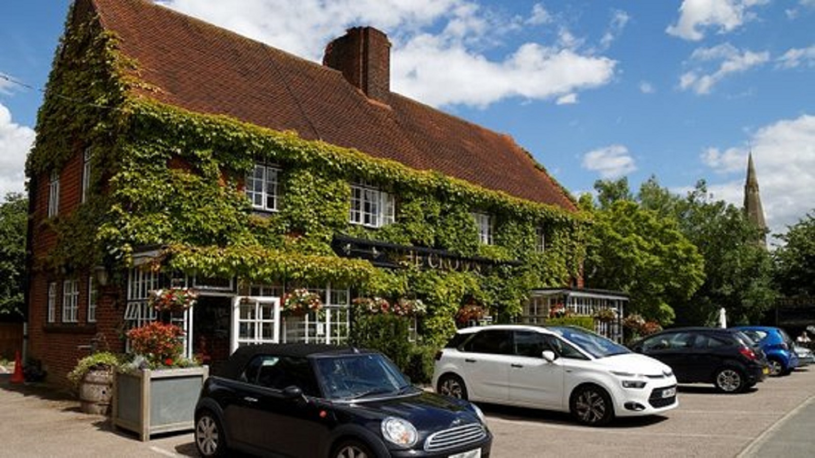 The Crown Newgate 25 Off Total Bill With Dine Card